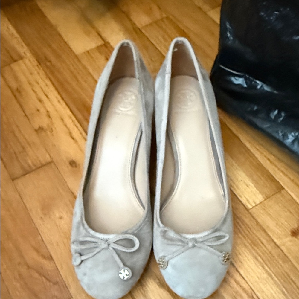 Tory Burch Gray Flats with Bow Detail
